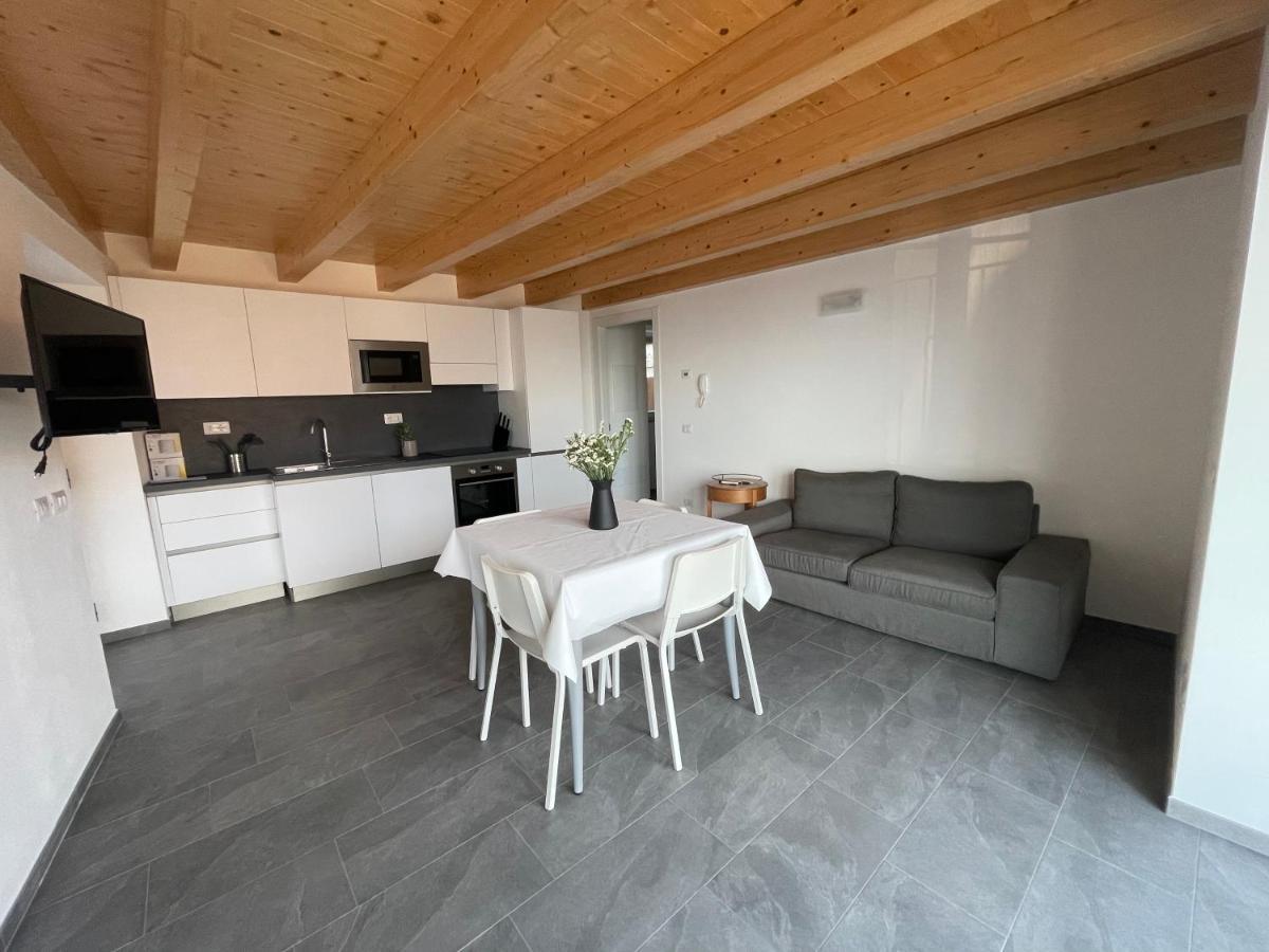 Delfina Home Terrazzo 013239-Cni-00132 Vercana Kültér fotó